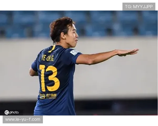 斯佩齐亚球员闪耀赛场，表现抢眼助力球队迎关键胜利