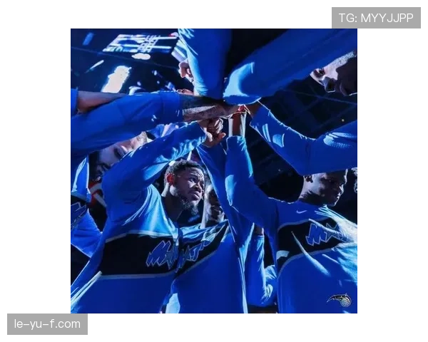 艾萨克魔术青年引领创新表演风潮，艺术才华获业内瞩目