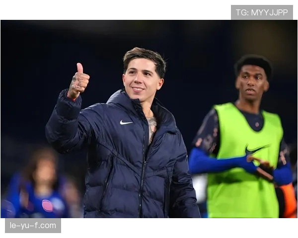 恩佐助攻建功，英超争冠白热化