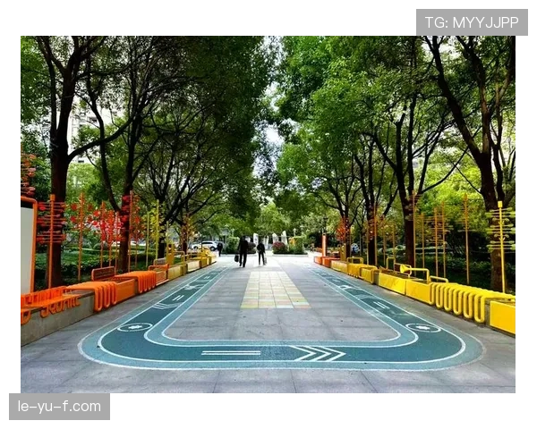 布莱克本伊伍德公园社区新设施落成，显著提升居民生活品质