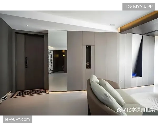 林书豪又晒豪宅，里面的沙发你敢随便坐吗？