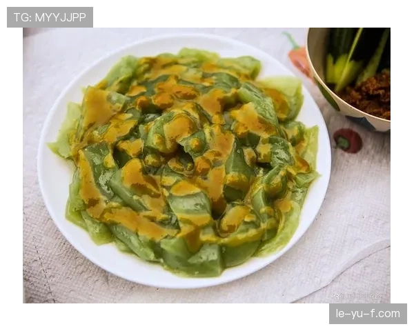 哈登这训练餐吃得比我家年夜饭还讲究，自律到让人怀疑他是不是偷偷开了个营养实验室