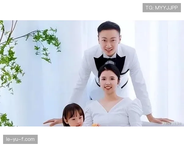 张楠随手一晒度假照，我连月底工资都觉得羞愧